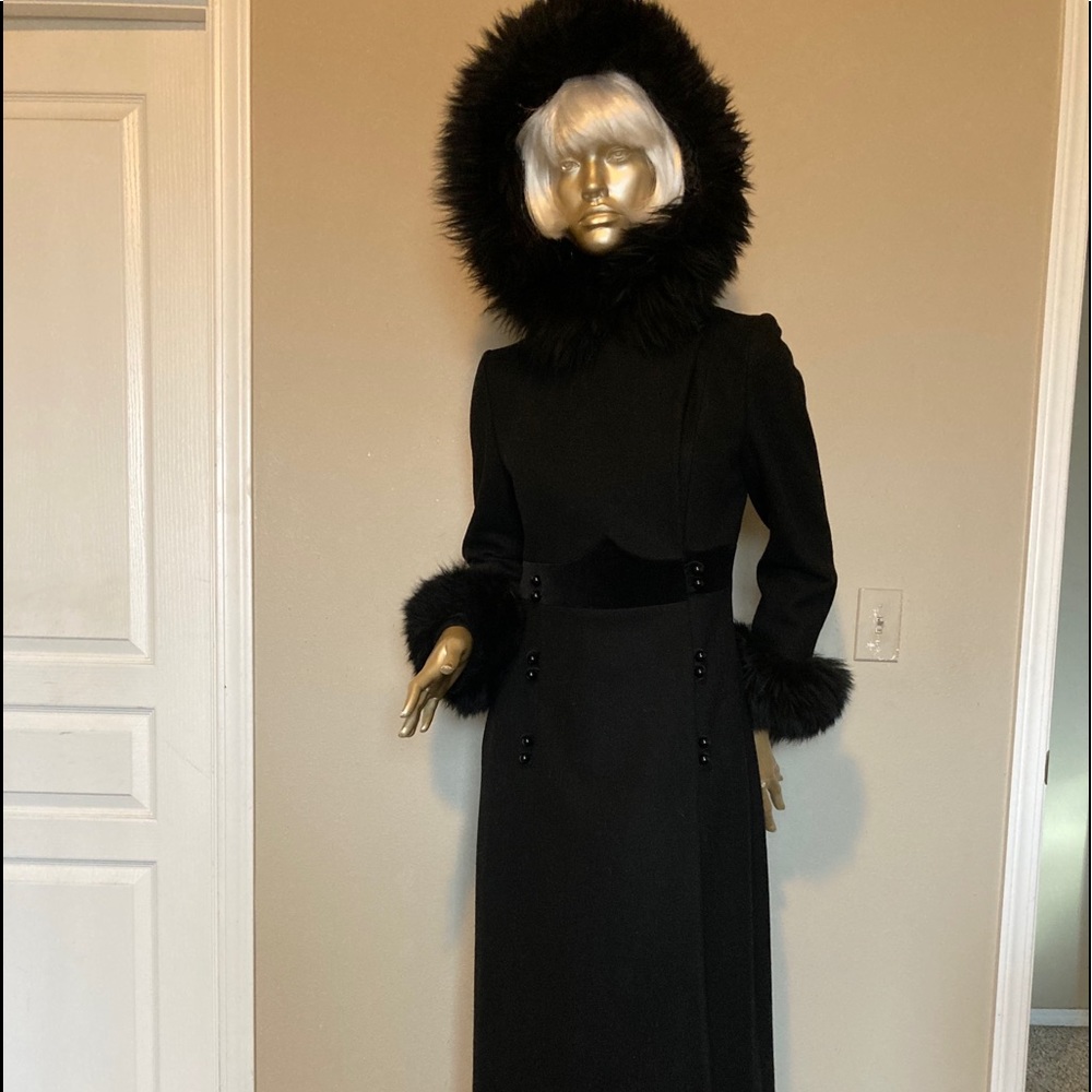 Women’s black hooded maxi coat size Small